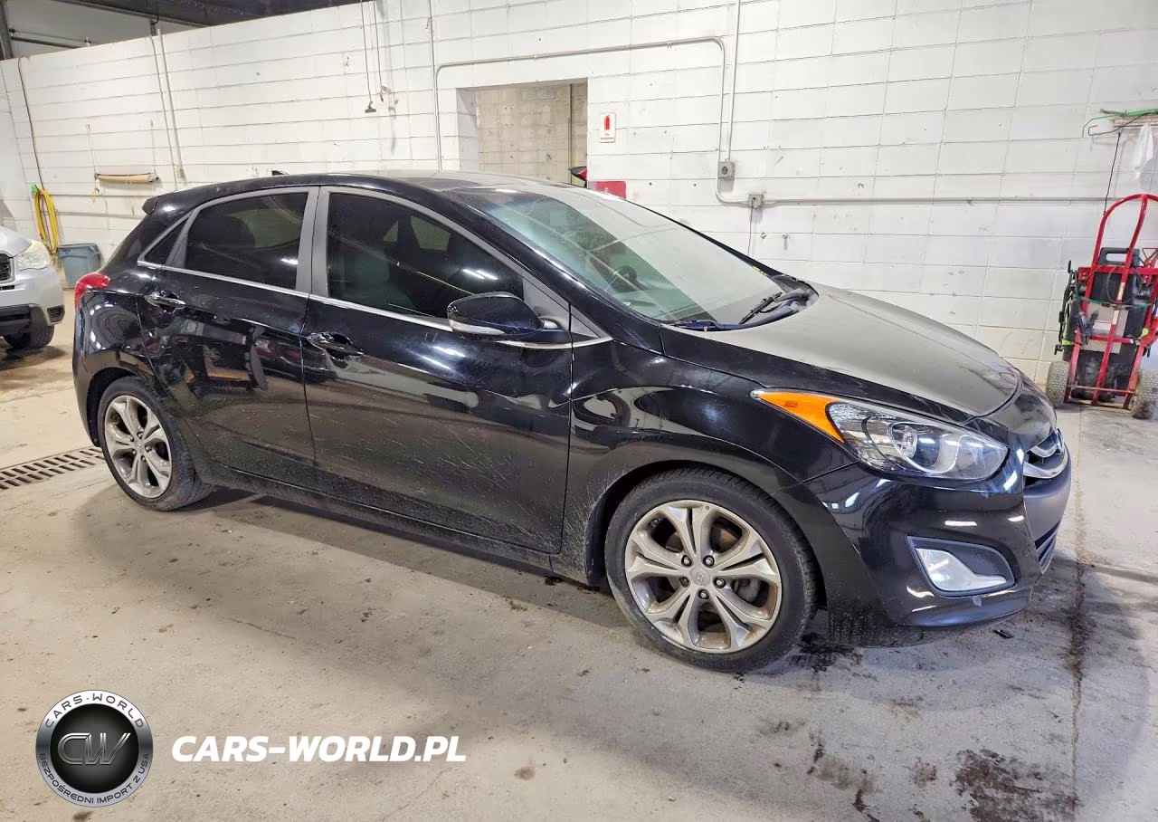 2013 Hyundai Elantra Gt Base VIN:KMHD35LE7DU088813 - 4