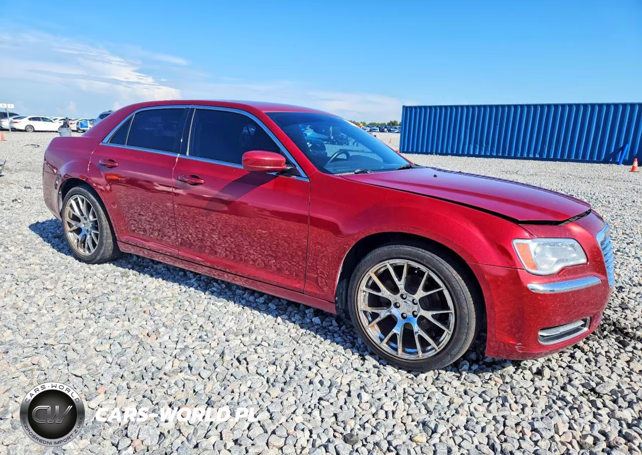 2012 Chrysler 300 VIN:2C3CCAAG4CH184546 - 4