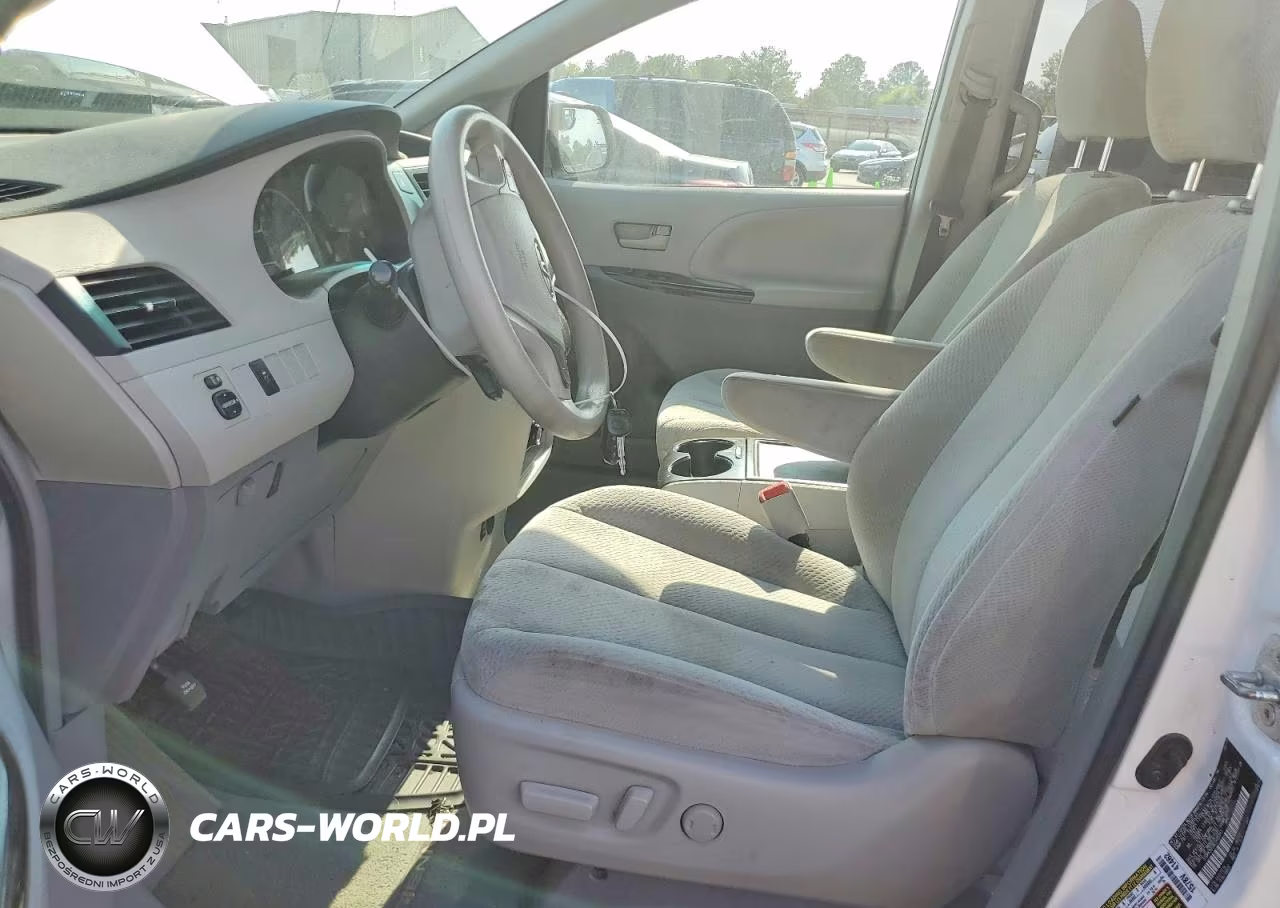 2014 Toyota Sienna Le VIN:5TDKK3DC8ES405942 - 7