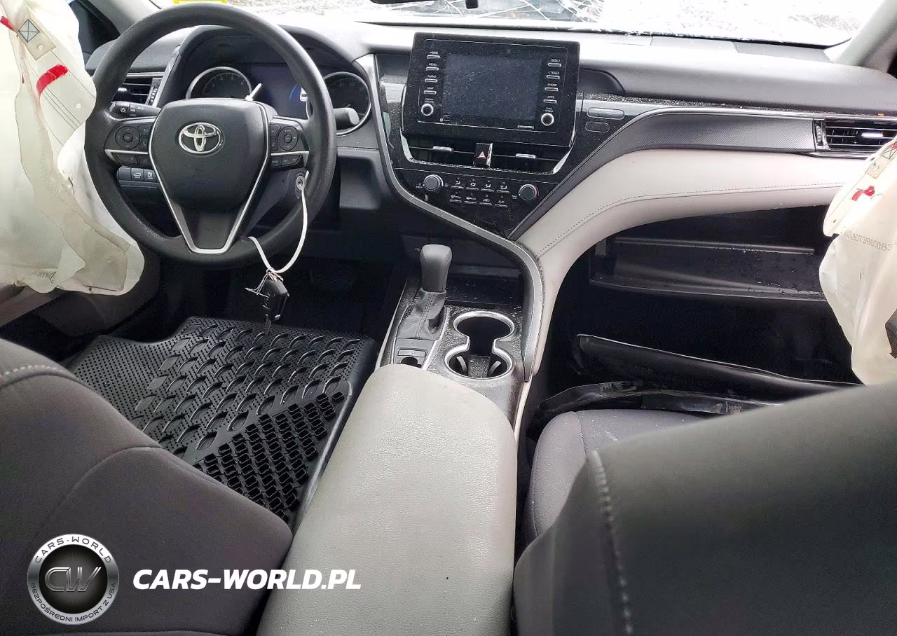 2021 Toyota Camry Le VIN:4T1C11BK9MU029294 - 8