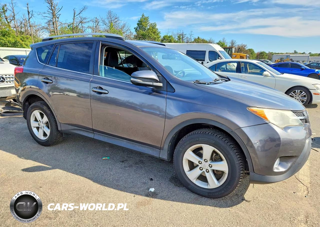 2013 Toyota Rav4 Xle VIN:2T3RFREV0DW059596 - 4