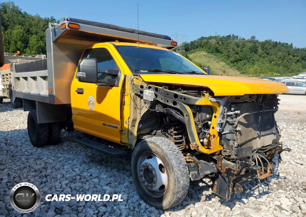 2019 Ford F550 Super Duty VIN:1FDUF5HT6KEC37167 - 4