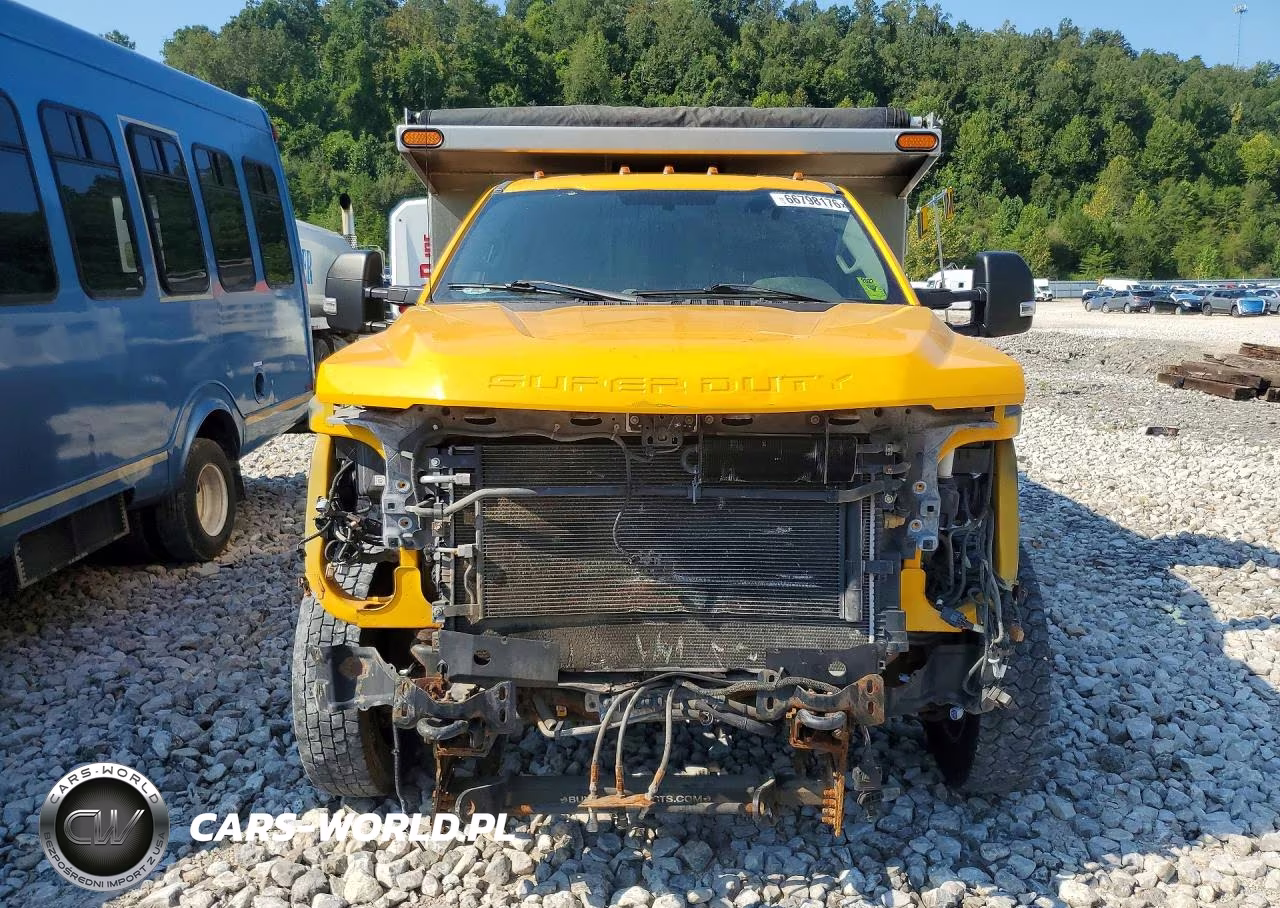 2019 Ford F550 Super Duty VIN:1FDUF5HT6KEC37167 - 5