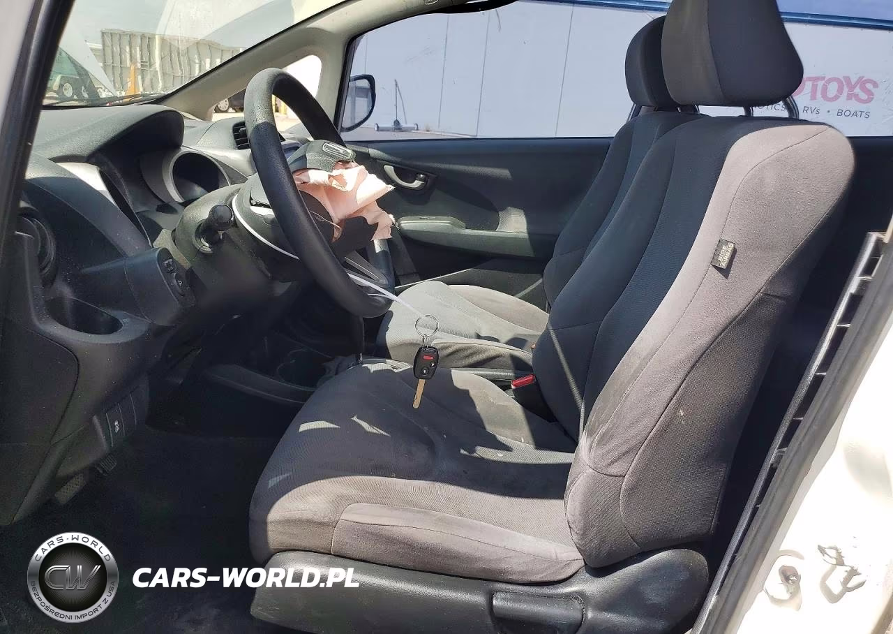 2013 Honda Fit VIN:JHMGE8H38DC059880 - 7