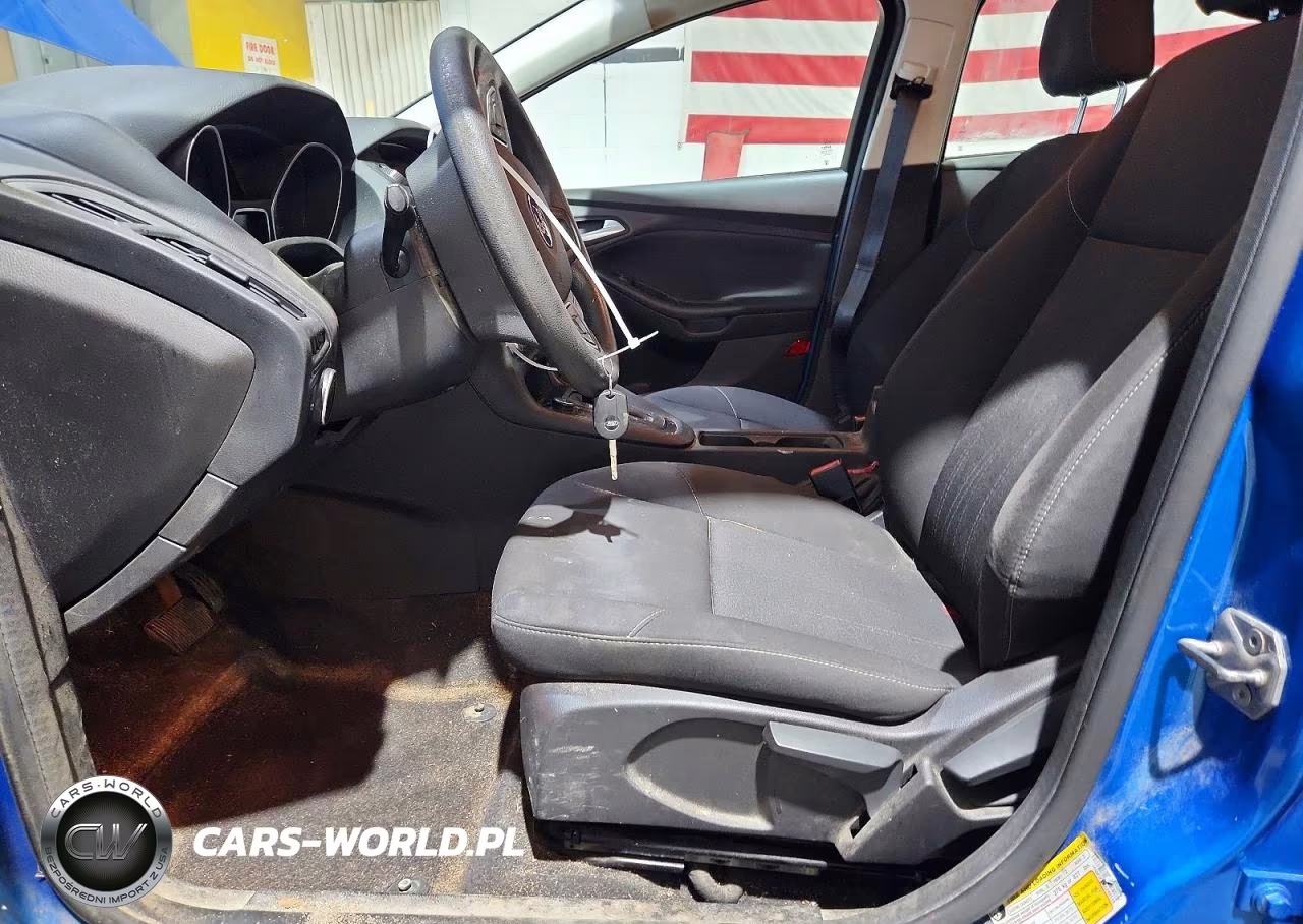 2016 Ford Focus Se VIN:1FADP3F23GL248118 - 7