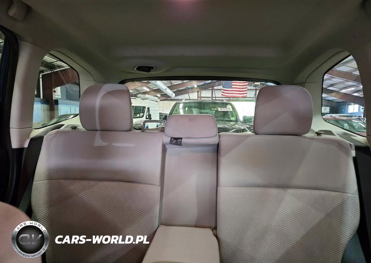 2014 Subaru Forester 2.5I Premium VIN:JF2SJAEC5EH526939 - 10