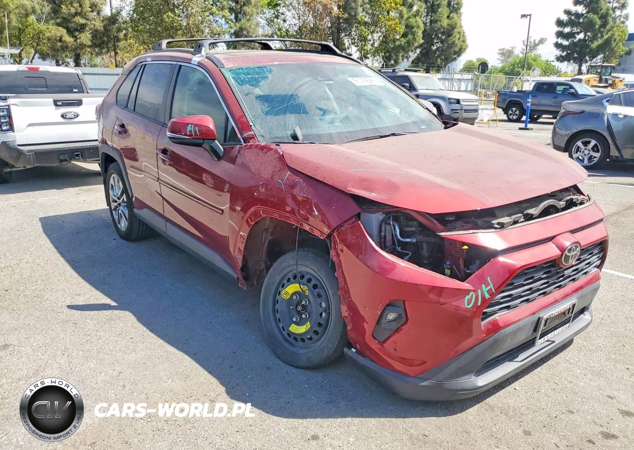 2022 Toyota Rav4 Xle Premium VIN:2T3A1RFV4NW328646 - 4