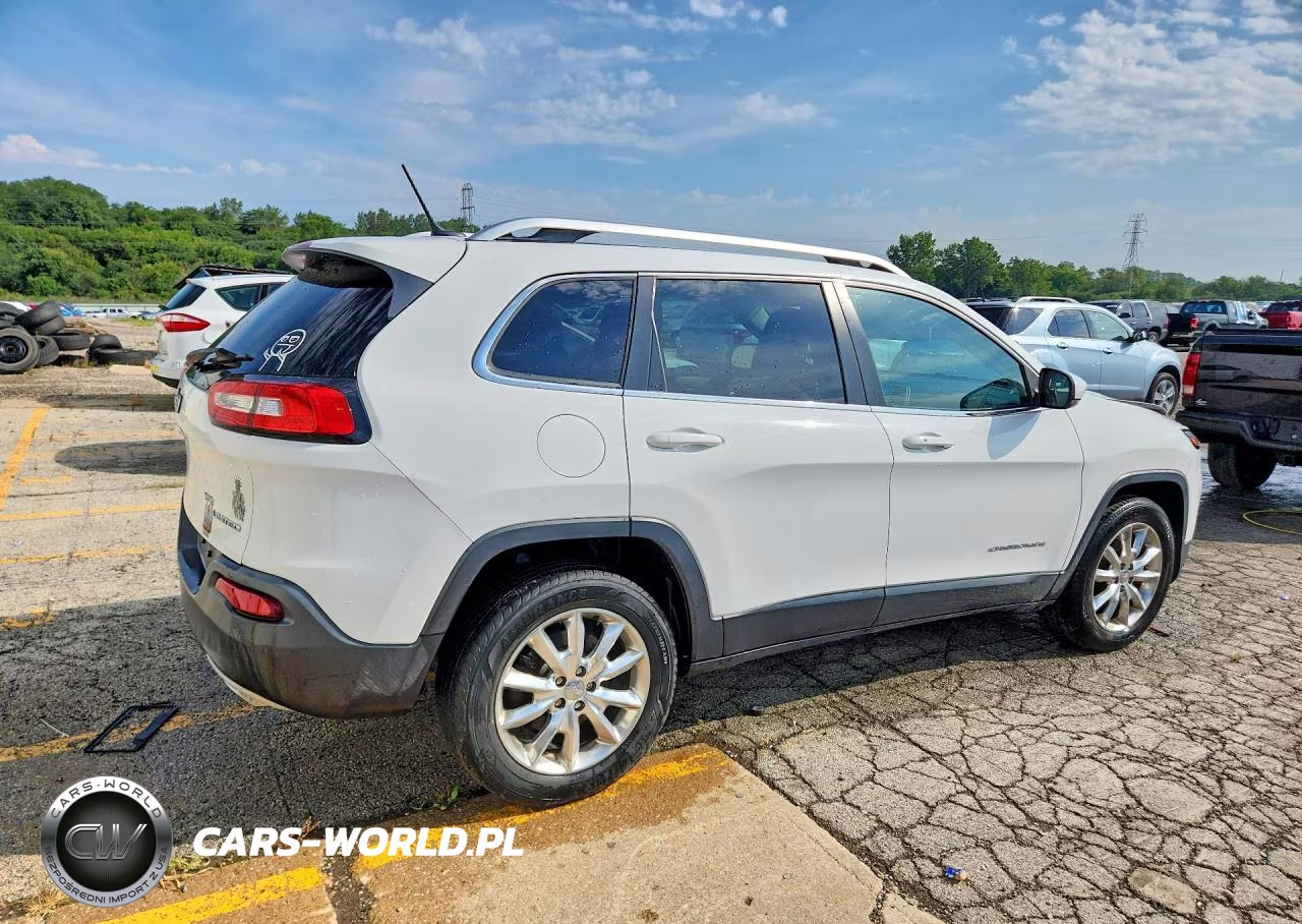 2015 Jeep Cherokee Limited VIN:1C4PJMDS1FW646362 - 3
