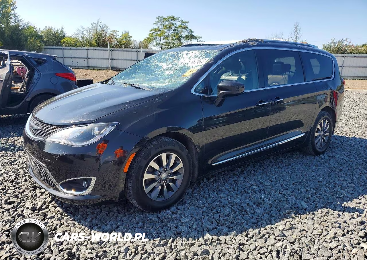 2020 Chrysler Pacifica Touring L Plus VIN:2C4RC1EG4LR101224 - 1