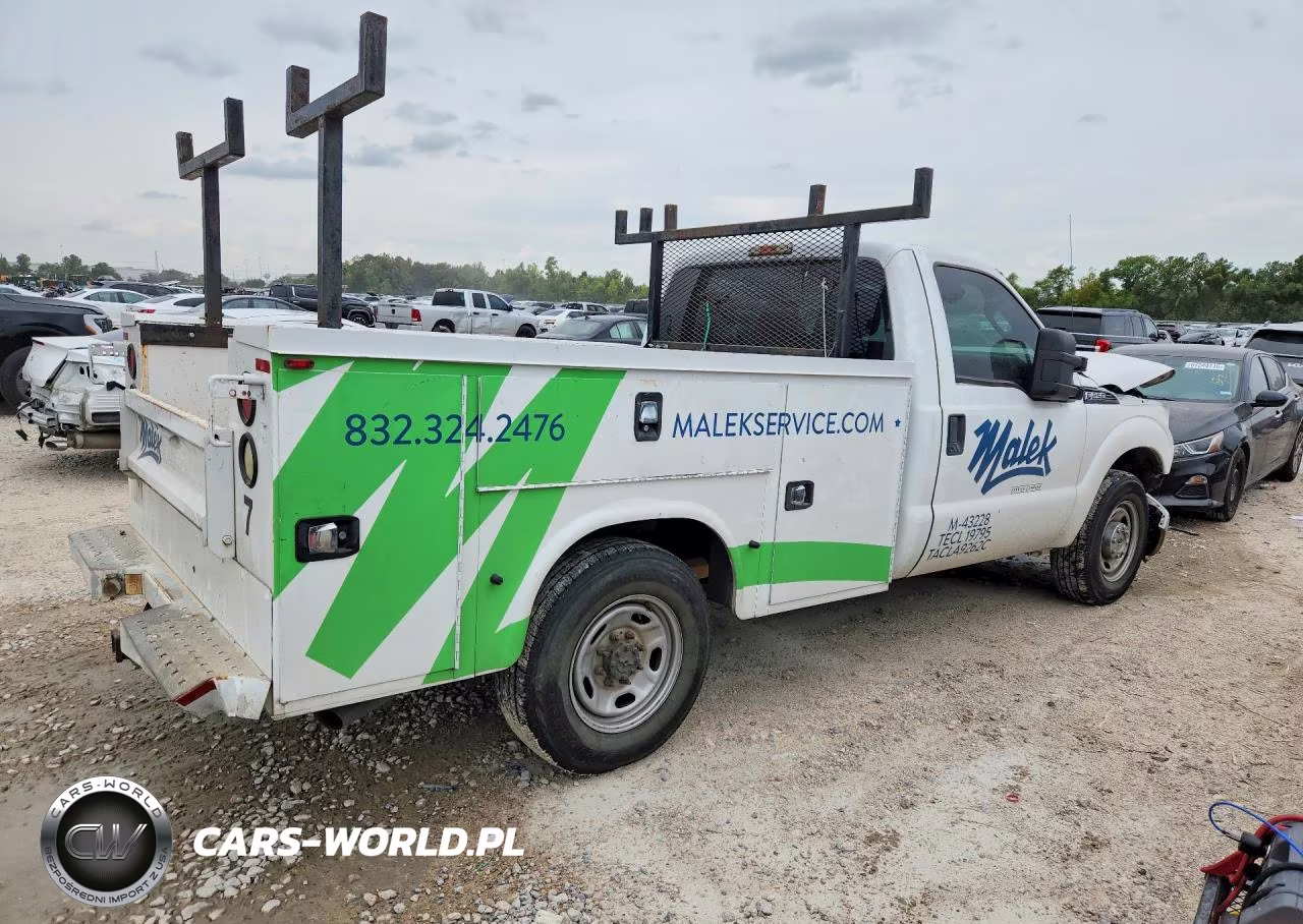 2015 Ford F250 Super Duty VIN:1FDBF2A68FEC58179 - 3