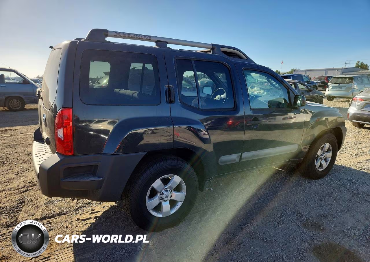 2012 Nissan Xterra X VIN:5N1AN0NU2CC509622 - 3