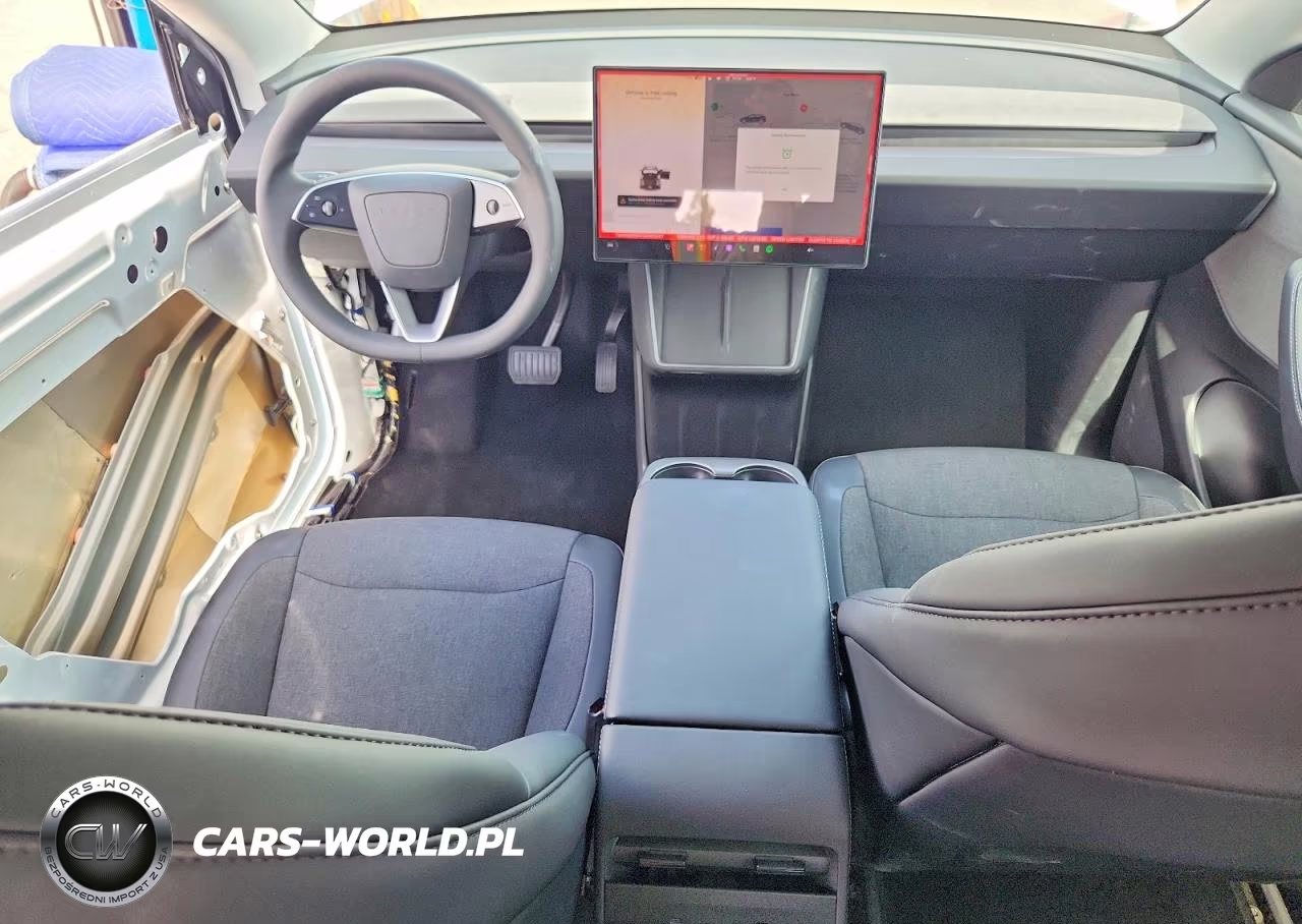 2026 Tesla Model Y VIN:7SAYGDED4TA693047 - 8