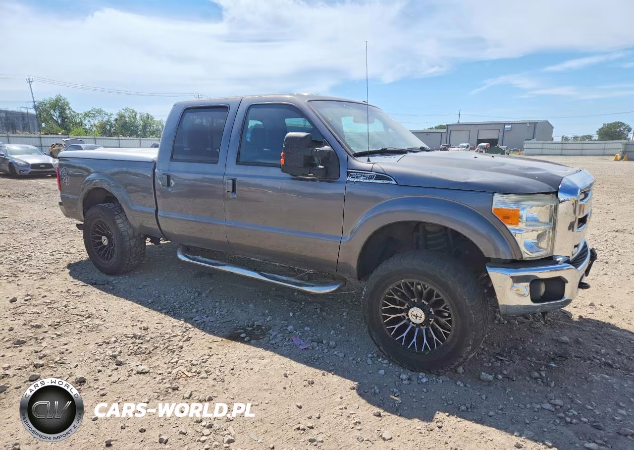 2011 Ford F250 Super Duty VIN:1FT7W2B6XBEC24313 - 4