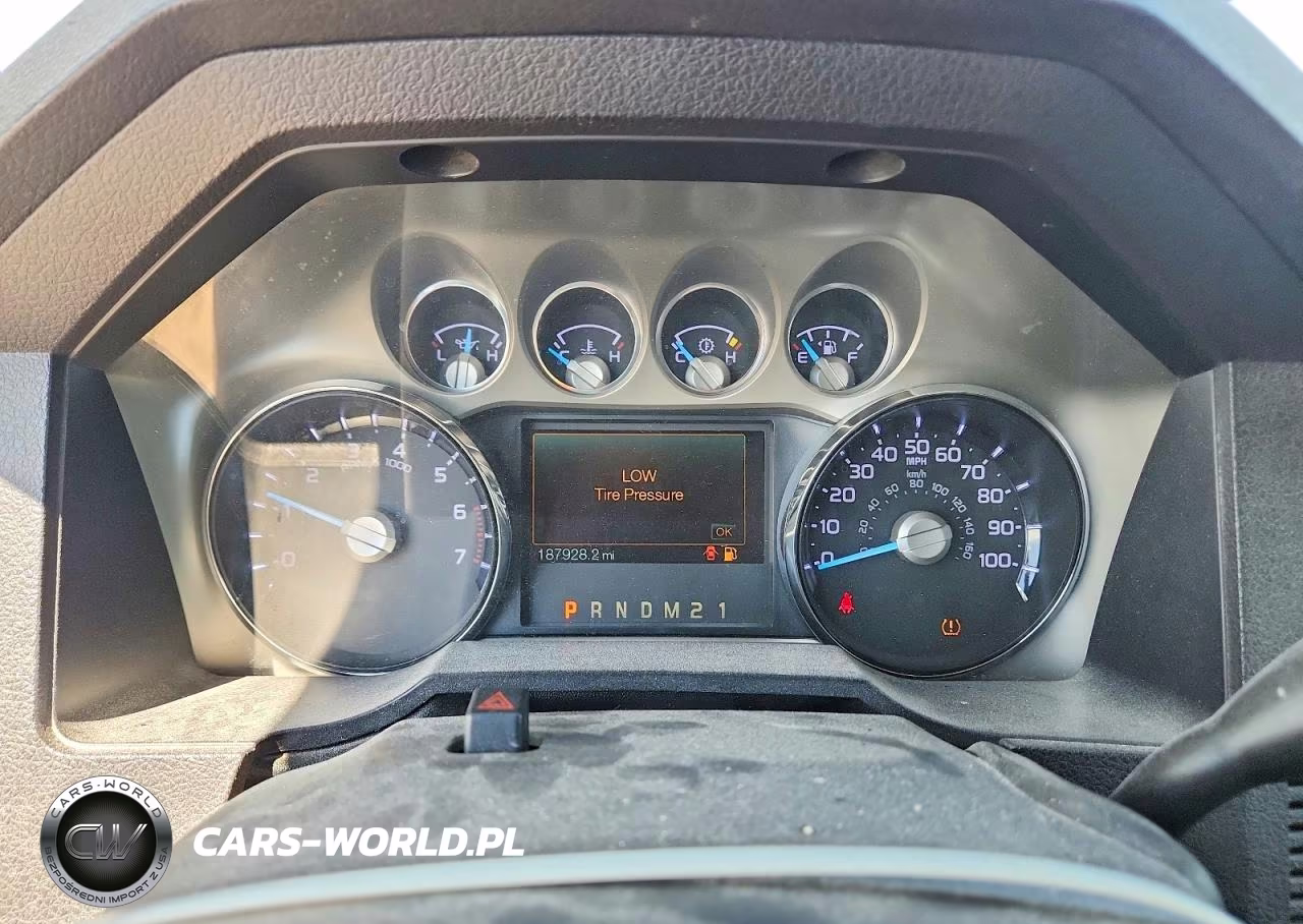 2011 Ford F250 Super Duty VIN:1FT7W2B6XBEC24313 - 9