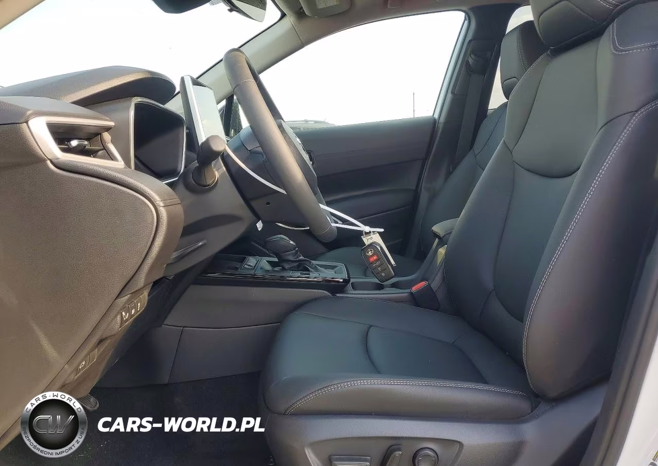 2026 Toyota Corolla Cross Xle VIN:7MUDAABG8TV196193 - 7