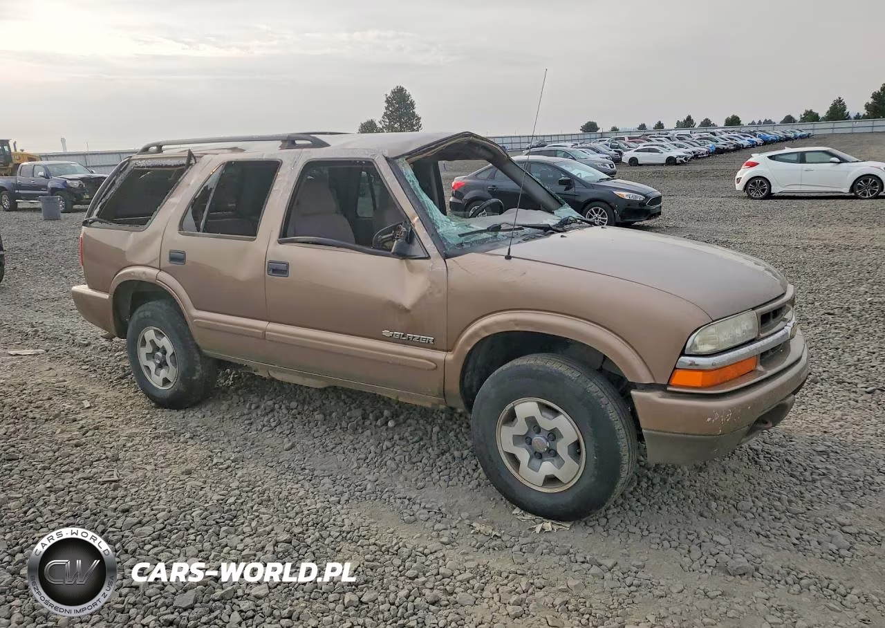 2004 Chevrolet Blazer VIN:1GNDT13X64K163762 - 4