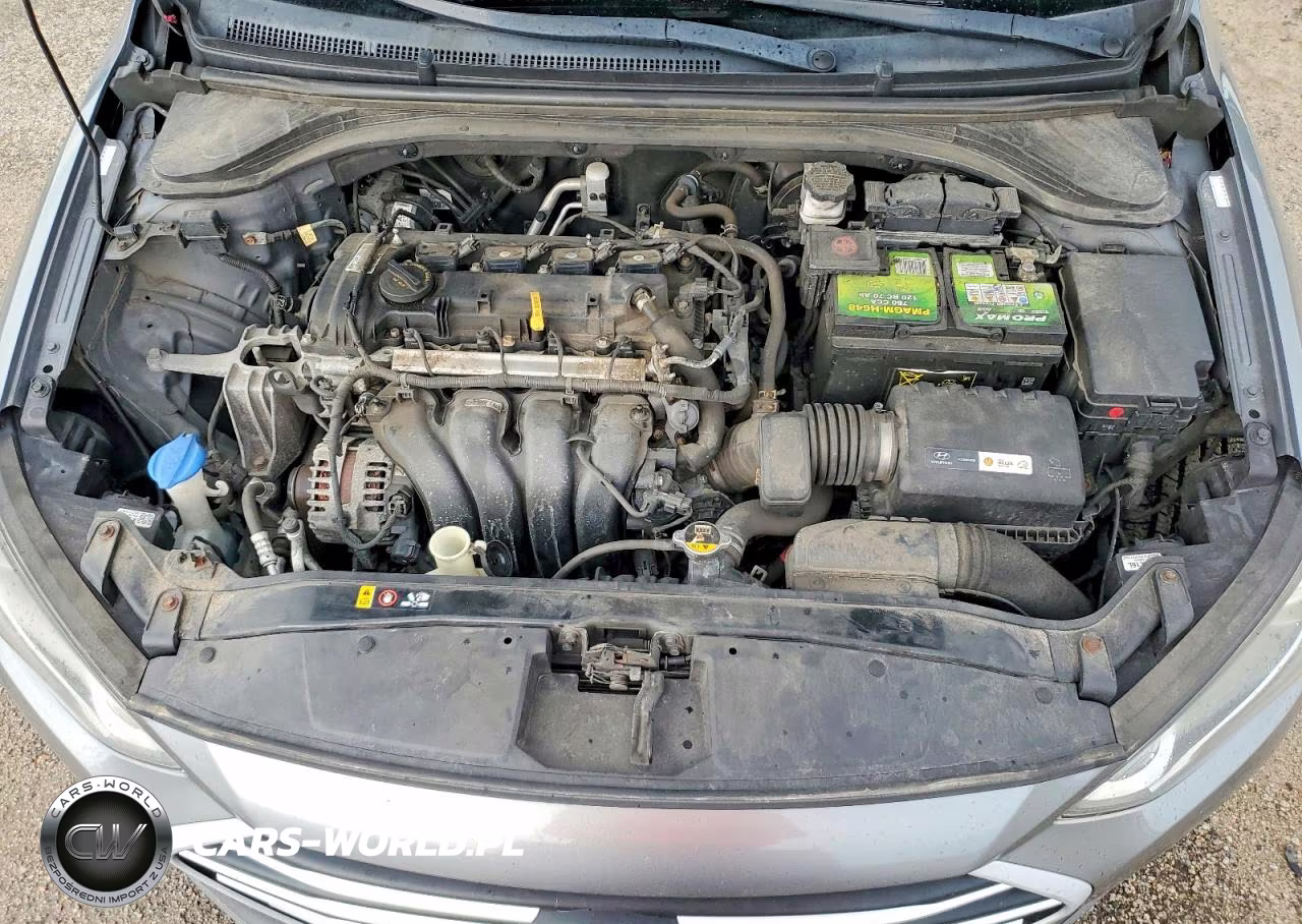 2018 Hyundai Elantra Value Edition VIN:KMHD84LF6JU567143 - 11