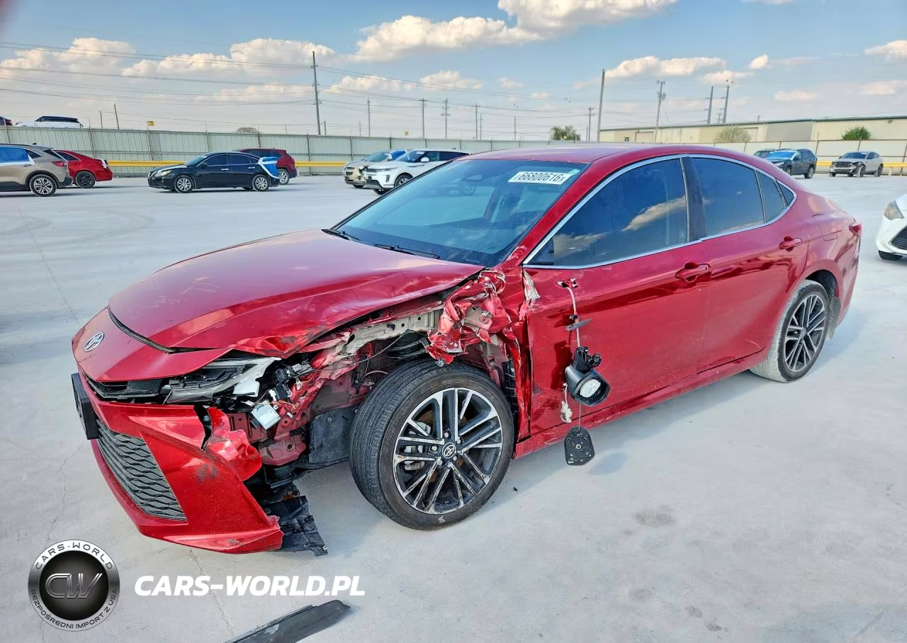 2025 Toyota Camry Xle – zdjęcie 1 z 12