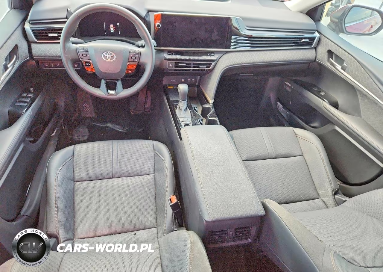 2025 Toyota Camry Xle VIN:4T1DAACK2SU201391 - 8