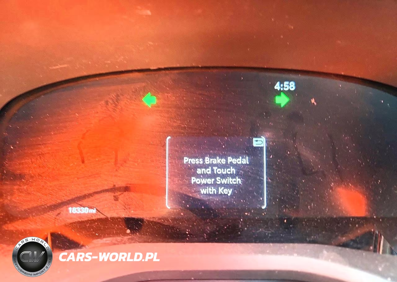 2025 Toyota Camry Xle VIN:4T1DAACK2SU201391 - 9