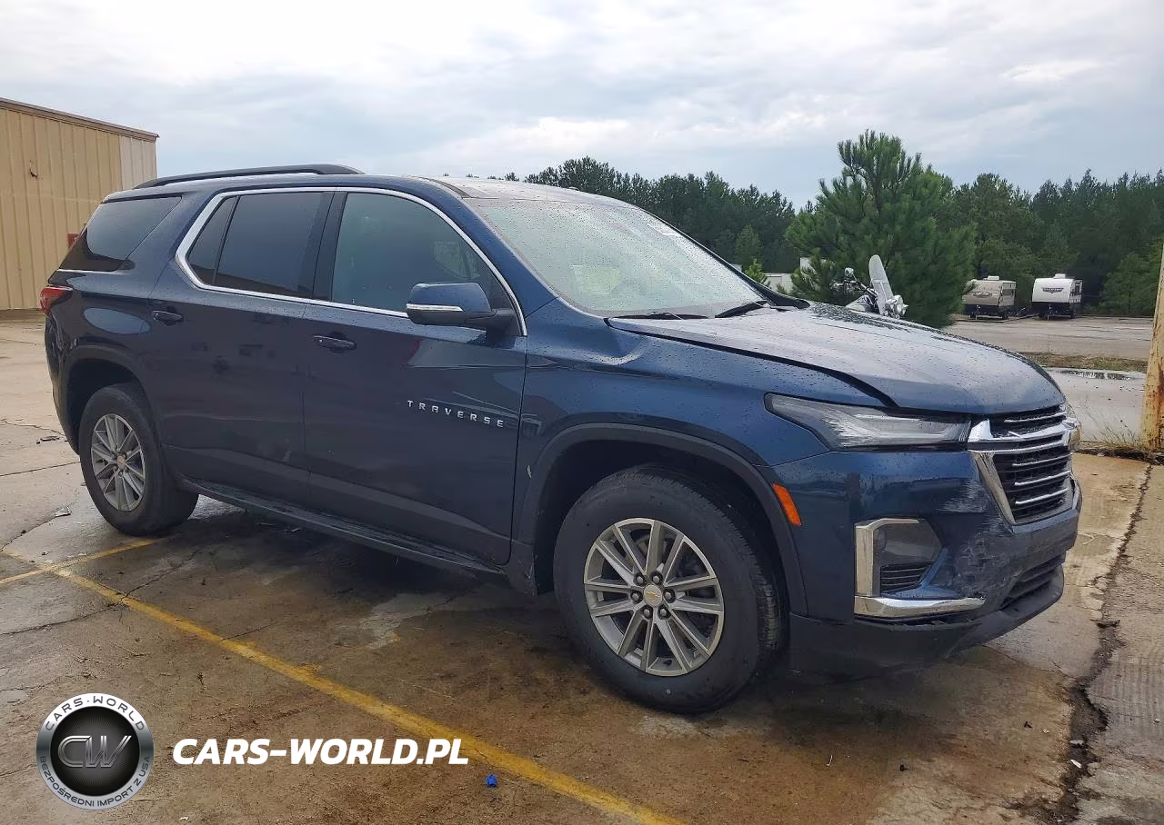 2023 Chevrolet Traverse Lt VIN:1GNERGKWXPJ281435 - 4
