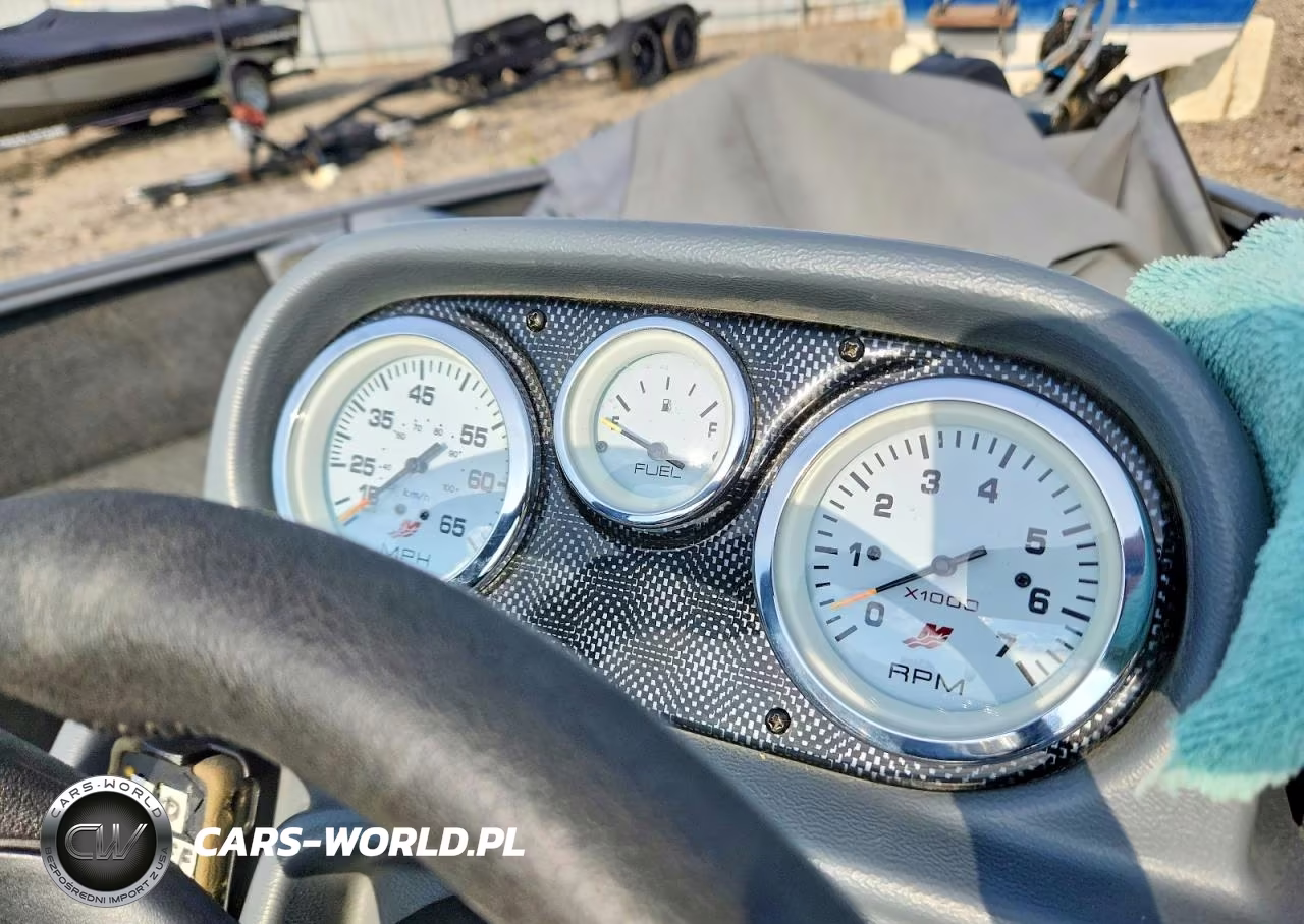 2013 Lund 1650 Rebel Xl Speed Boat VIN:LBBJE451B313 - 8