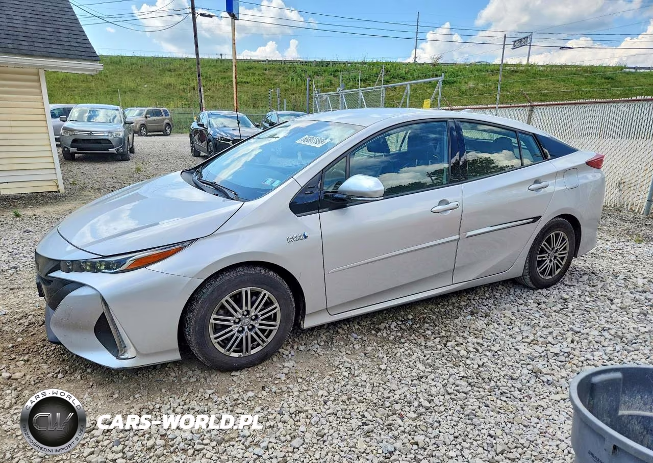2020 Toyota Prius Prime Xle