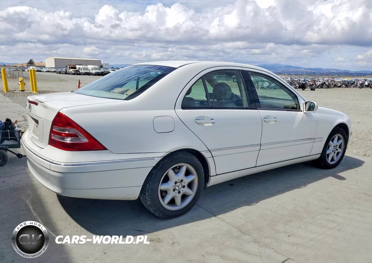 2004 Mercedes-Benz C 320 VIN:WDBRF64J64F514013 - 3