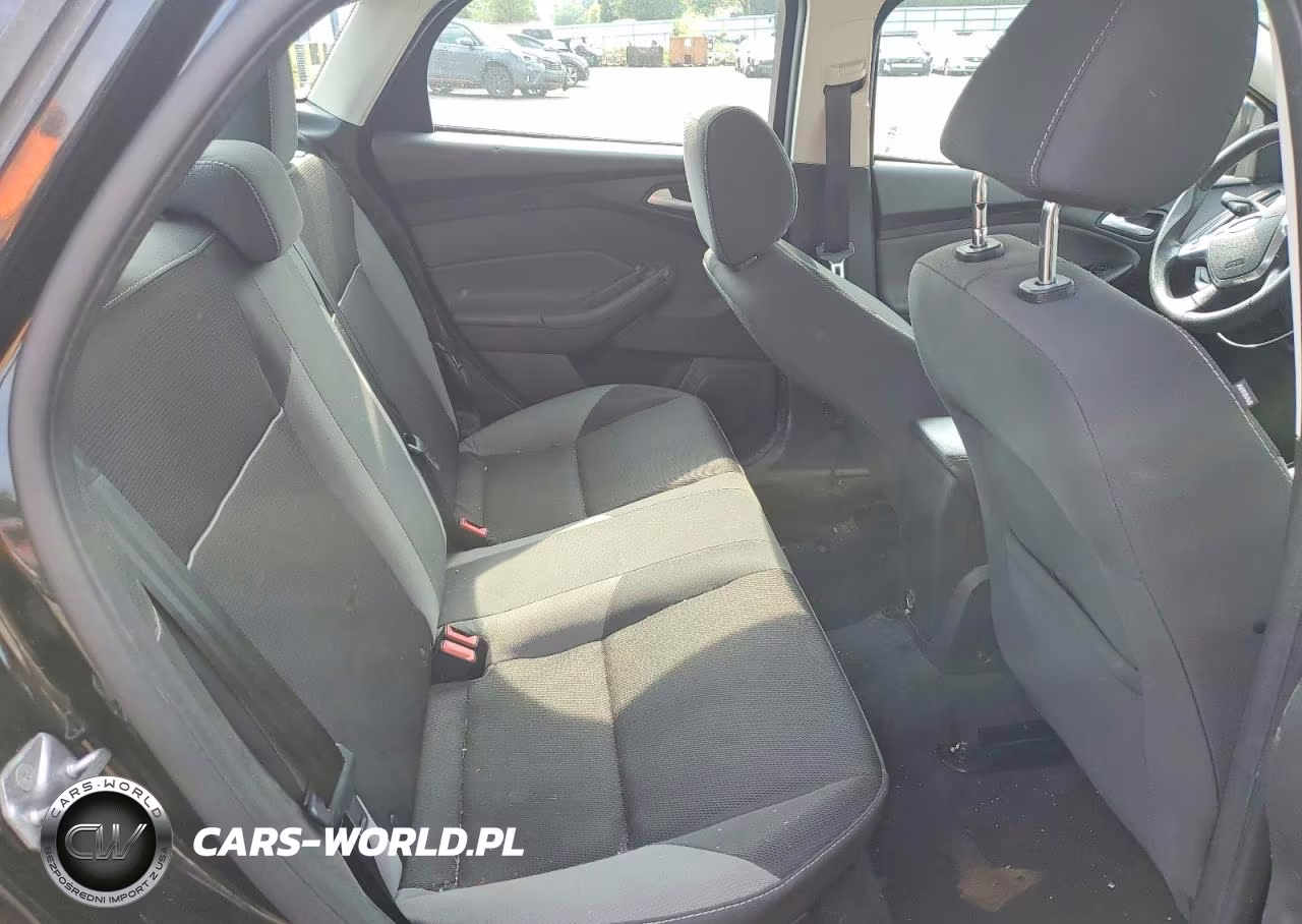 2014 Ford Focus Se VIN:1FADP3F26EL360487 - 10