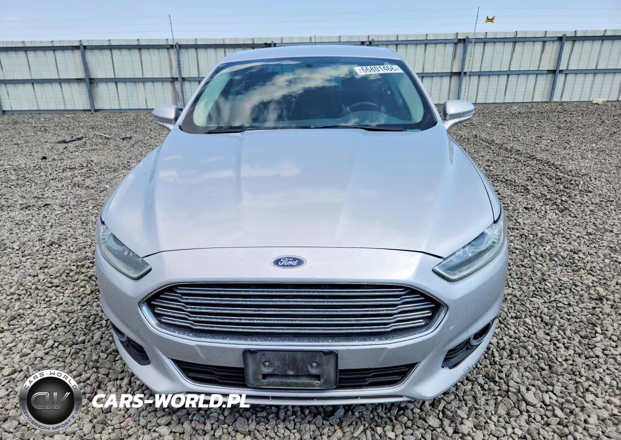 2016 Ford Fusion Titanium Phev VIN:3FA6P0SU7GR195875 - 5
