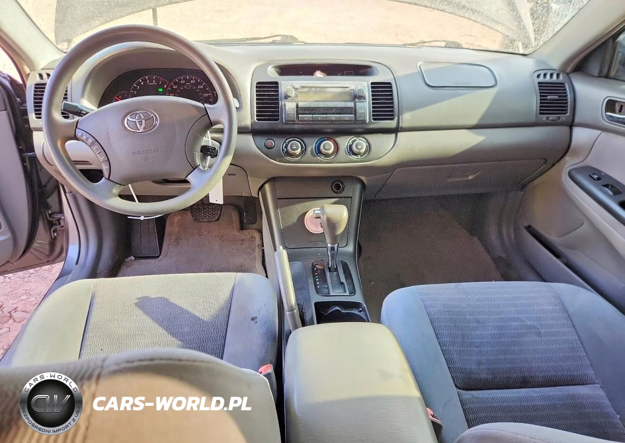 2005 Toyota Camry Le VIN:4T1BE32K75U988335 - 8