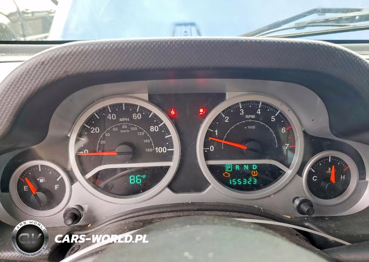 2010 Jeep Wrangler Unlimited Sahara VIN:1J4BA5H17AL179941 - 9