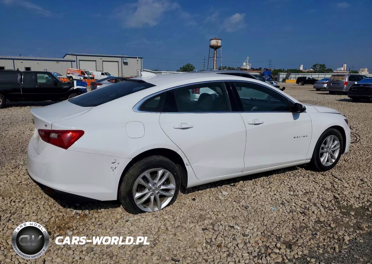 2018 Chevrolet Malibu Lt VIN:1G1ZD5ST1JF156118 - 3