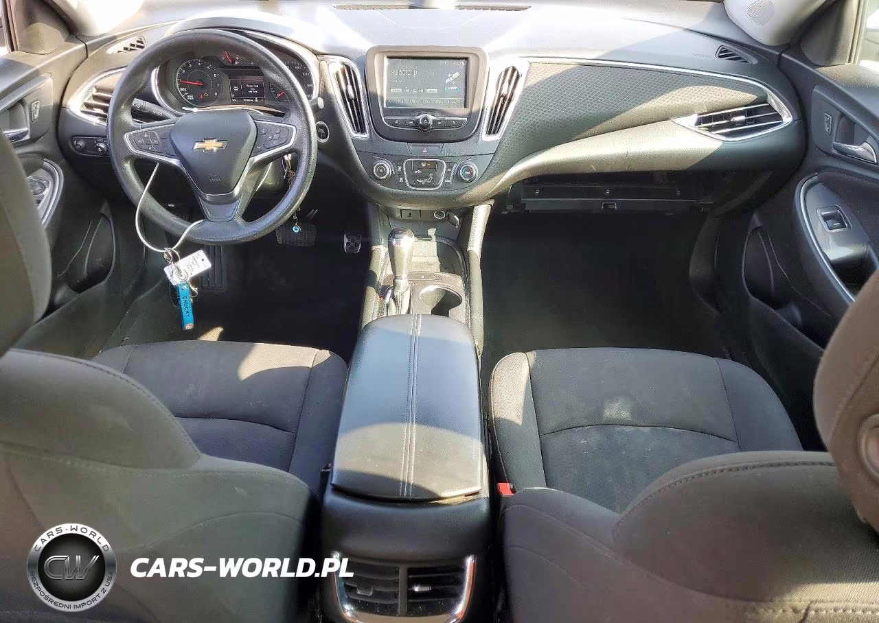 2018 Chevrolet Malibu Lt VIN:1G1ZD5ST1JF156118 - 8
