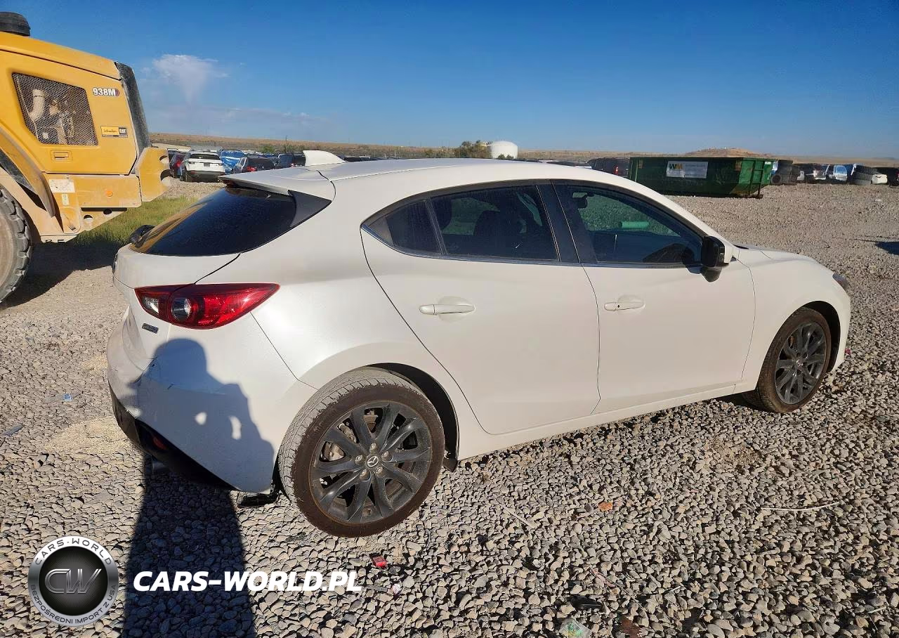2015 Mazda 3 Touring VIN:JM1BM1L39F1238053 - 3