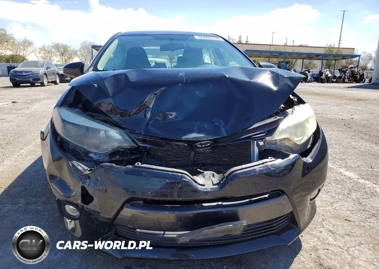 2015 Toyota Corolla Le Plus VIN:5YFBURHE2FP229487 - 5