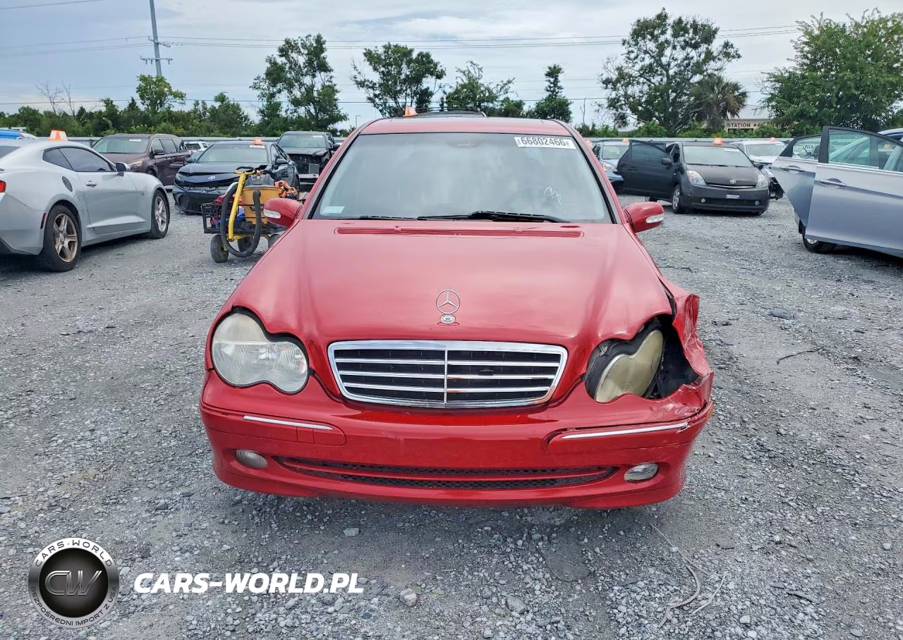 2004 Mercedes-Benz C 230K Sport Sedan VIN:WDBRF40J74F542364 - 5