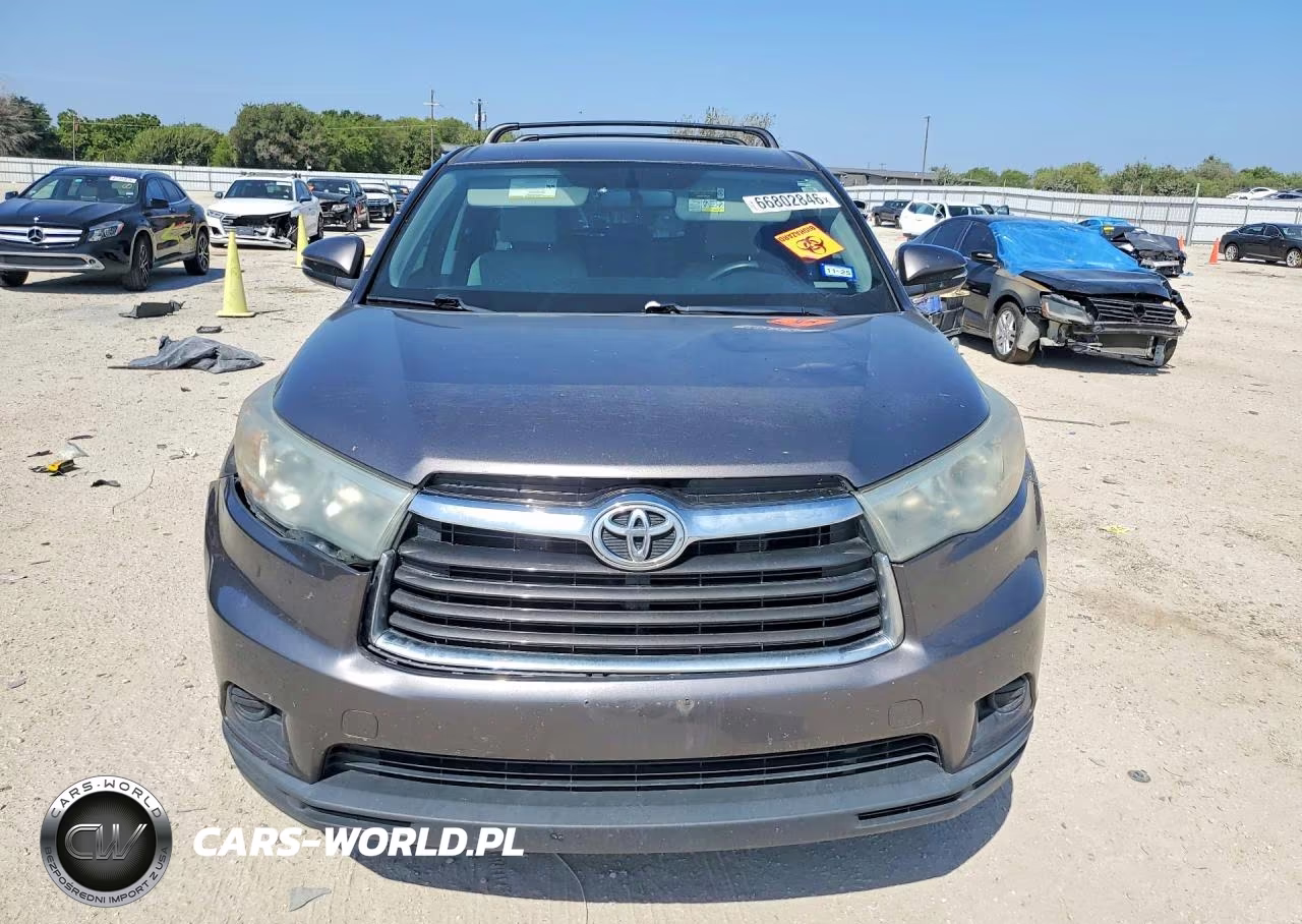 2016 Toyota Highlander Le VIN:5TDZARFH6GS023005 - 5