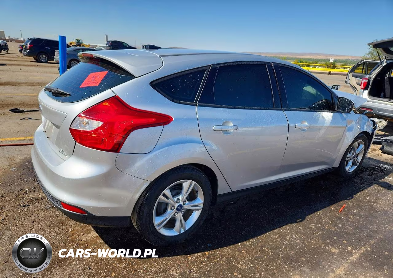 2013 Ford Focus Se VIN:1FADP3K27DL244476 - 3