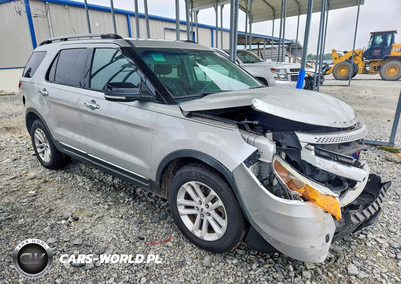 2015 Ford Explorer Xlt VIN:1FM5K7D8XFGB47138 - 4