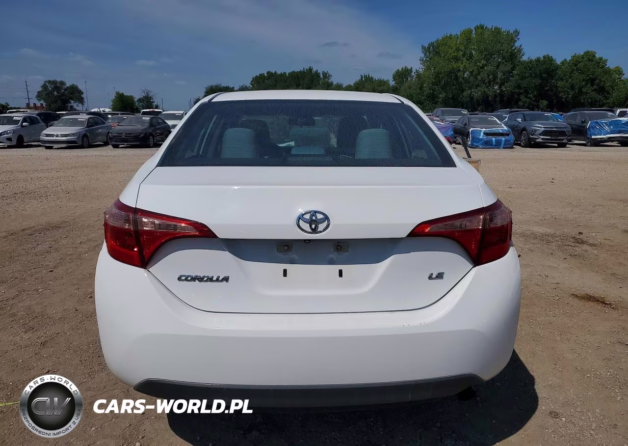 2017 Toyota Corolla Le VIN:5YFBURHE2HP646059 - 6