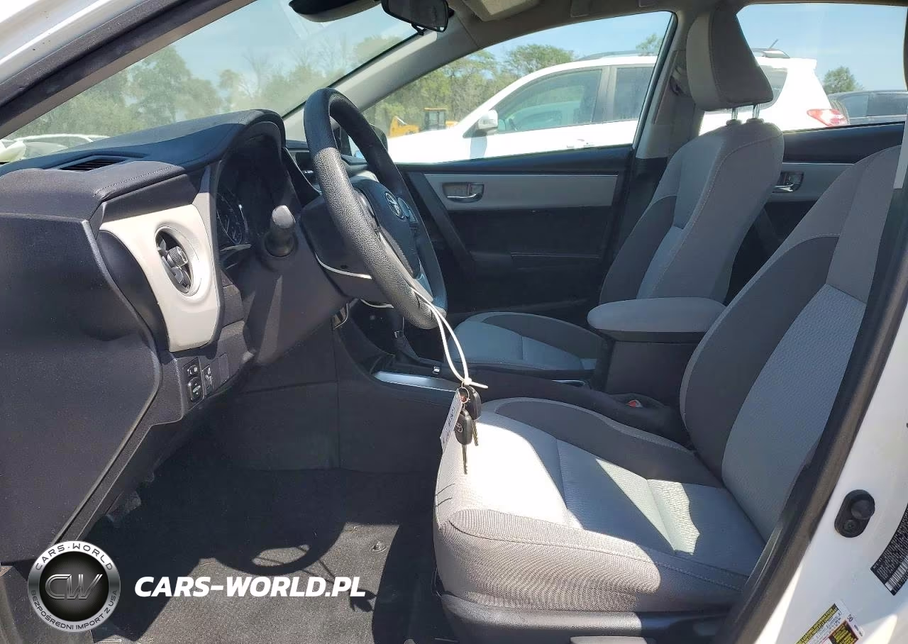 2017 Toyota Corolla Le VIN:5YFBURHE2HP646059 - 7