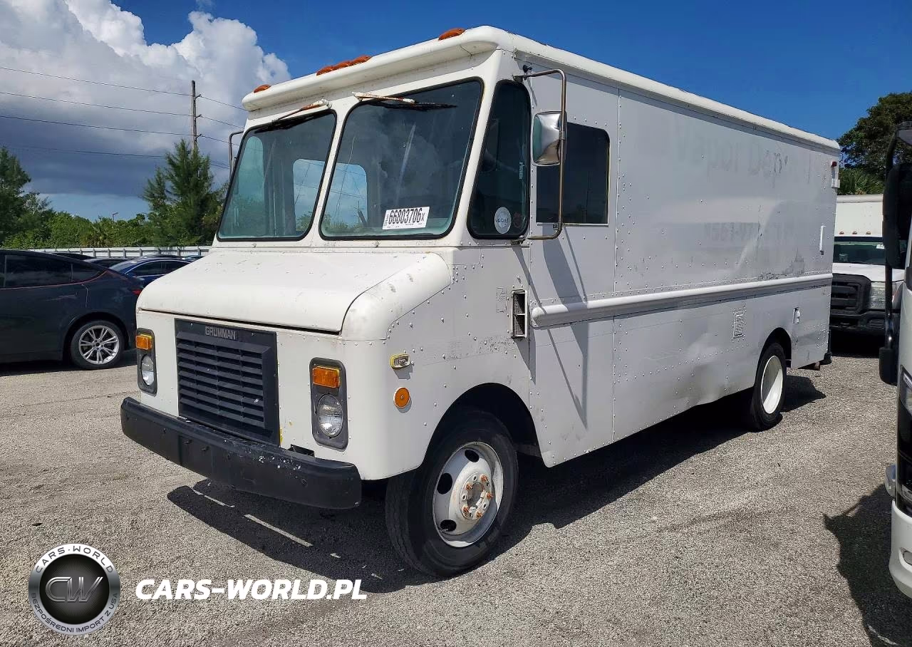 1993 Chevrolet P30 - Van Cab And Chassis