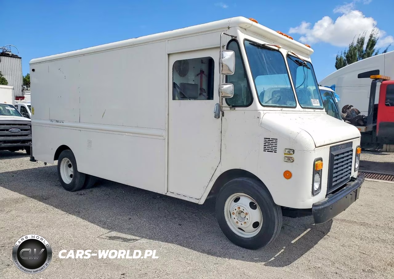 1993 Chevrolet P30 - Van Cab And Chassis VIN:1GBKP32K4P3324120 - 4