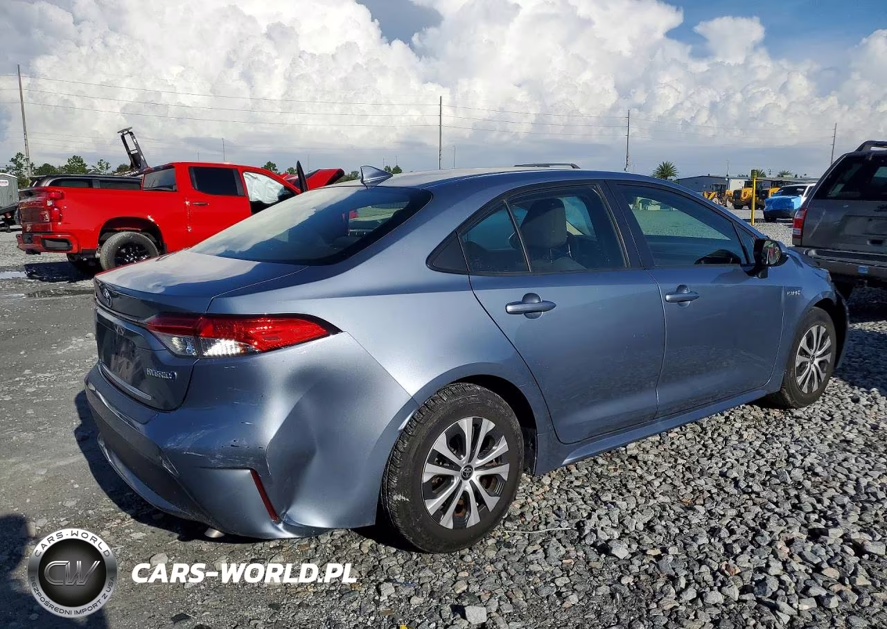 2021 Toyota Corolla Le VIN:JTDEAMDE2MJ008004 - 3