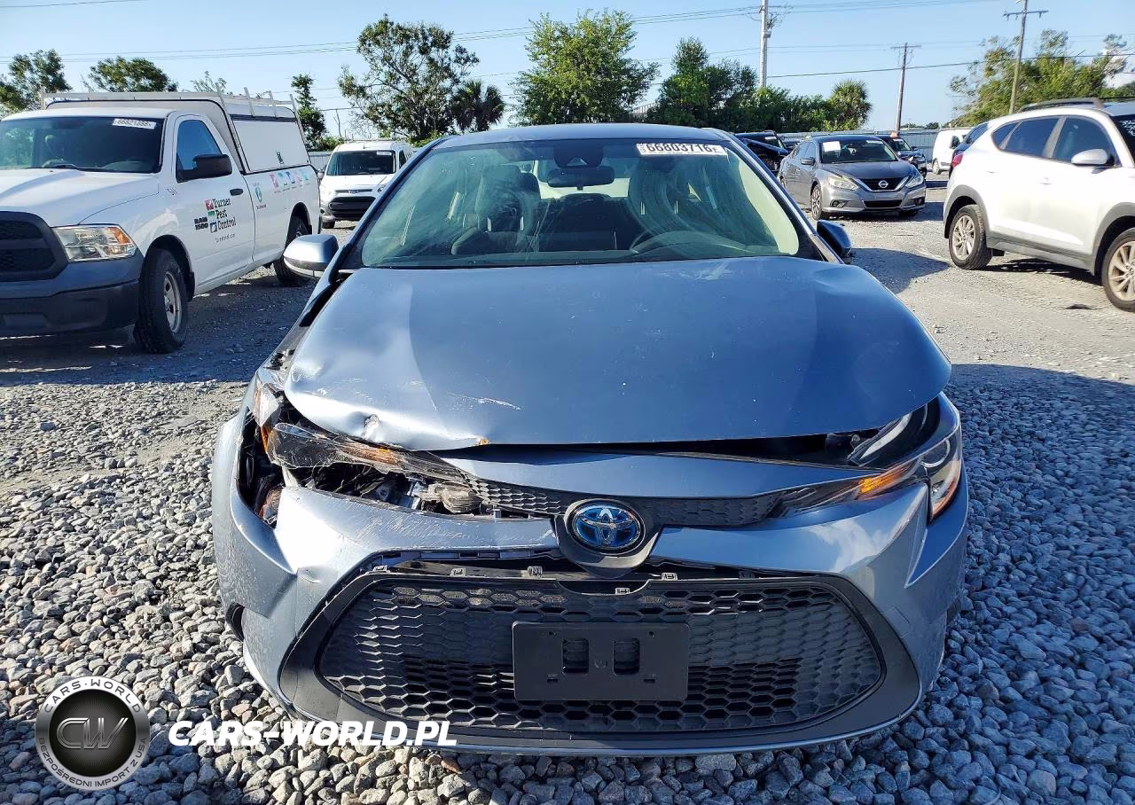 2021 Toyota Corolla Le VIN:JTDEAMDE2MJ008004 - 5