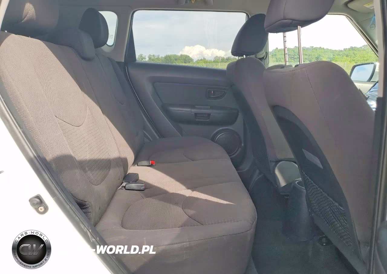 2012 Kia Soul Base VIN:KNDJT2A59C7456754 - 10