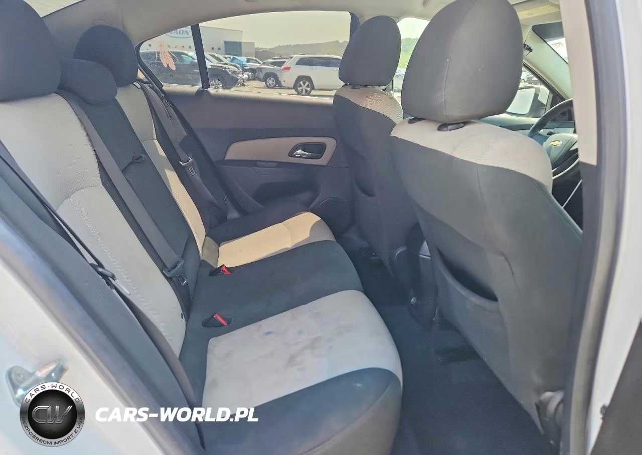 2011 Chevrolet Cruze Ls VIN:1G1PC5SH3B7186156 - 10
