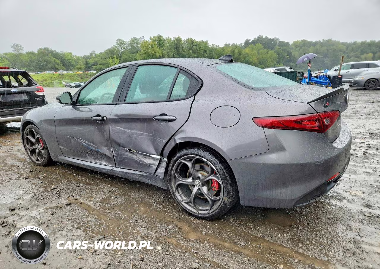 2020 Alfa Romeo Giulia Ti VIN:ZARFANBN9L7629576 - 2