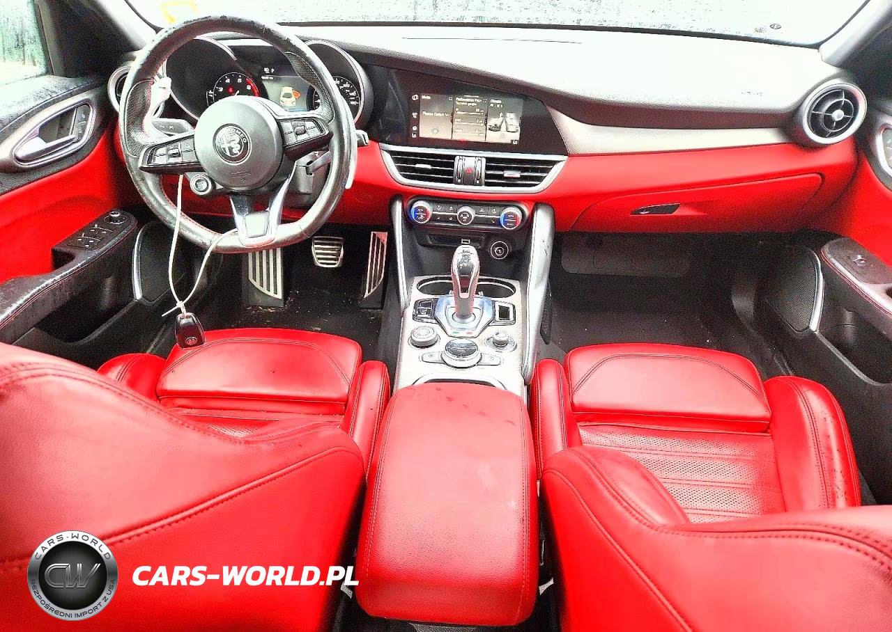 2020 Alfa Romeo Giulia Ti VIN:ZARFANBN9L7629576 - 8